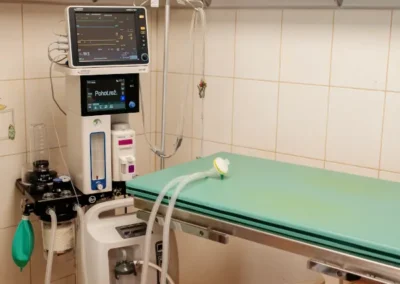 Inhalační přístroj VETA 5 pro inhalační narkózu a monitor životních funkcí